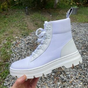 NIB DR Martens Combs White Cambat Boots Size 9 Woman’s